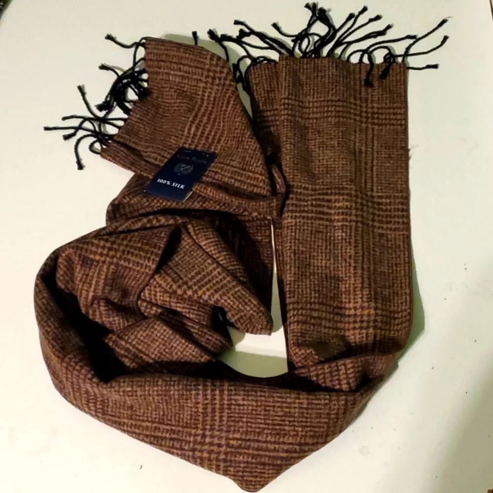 New Club Room unisex brown and tan design, soft silk scarf